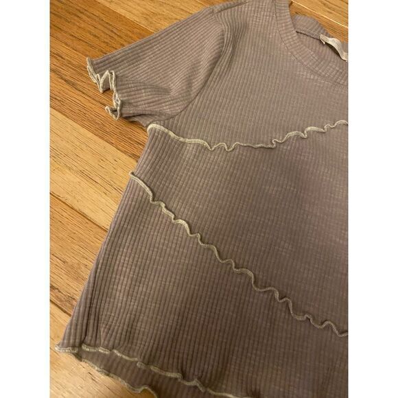 NWT Altar"d State women's tan ruffled short sleeve fitted cropped top size small - Picture 2 of 9